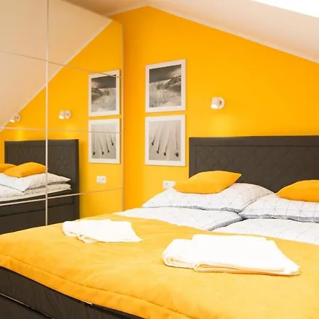 Piasek I Woda W Grzybowie 150m Od Plazy アパート グジボボ