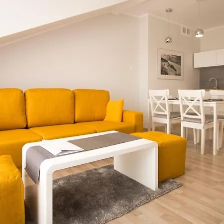 Piasek I Woda W Grzybowie 150m Od Plazy